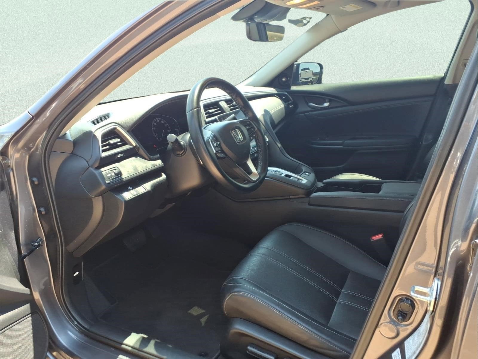 2022 Honda Insight Touring
