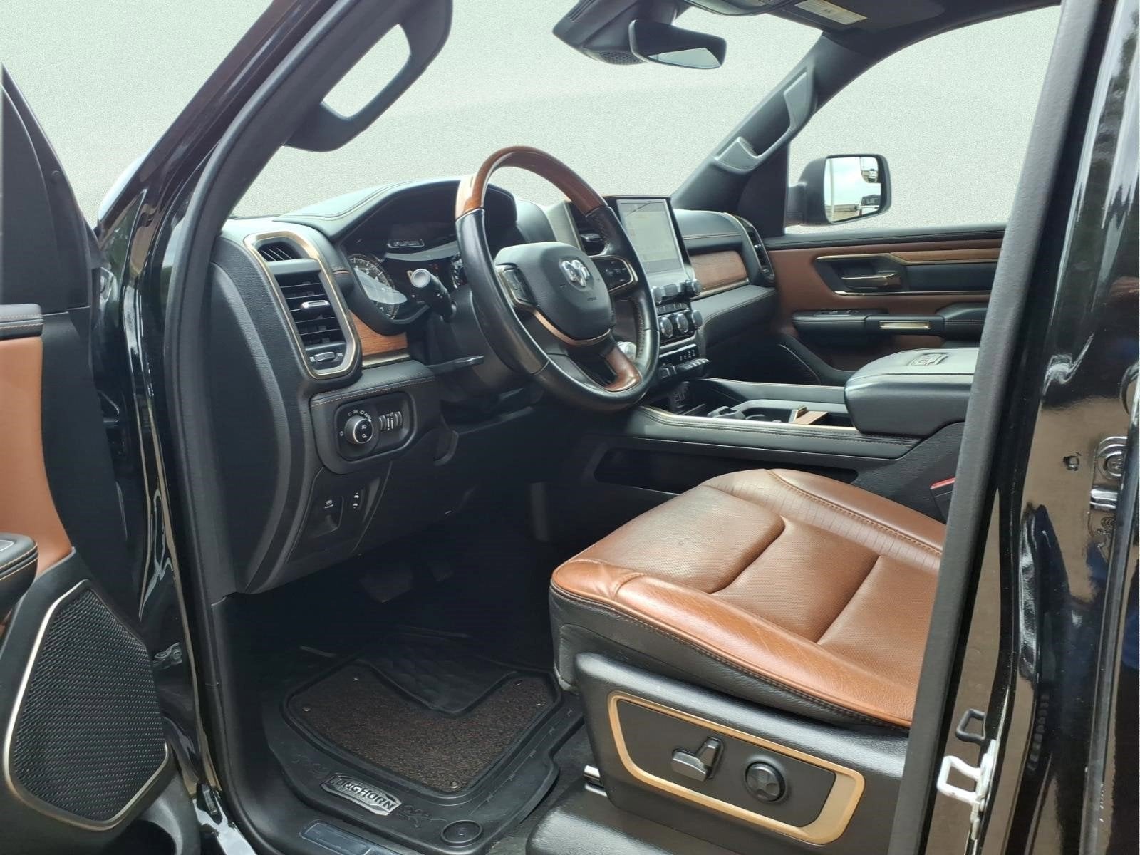 2022 RAM 1500 Limited Longhorn Crew Cab 4x4 5'7" Box