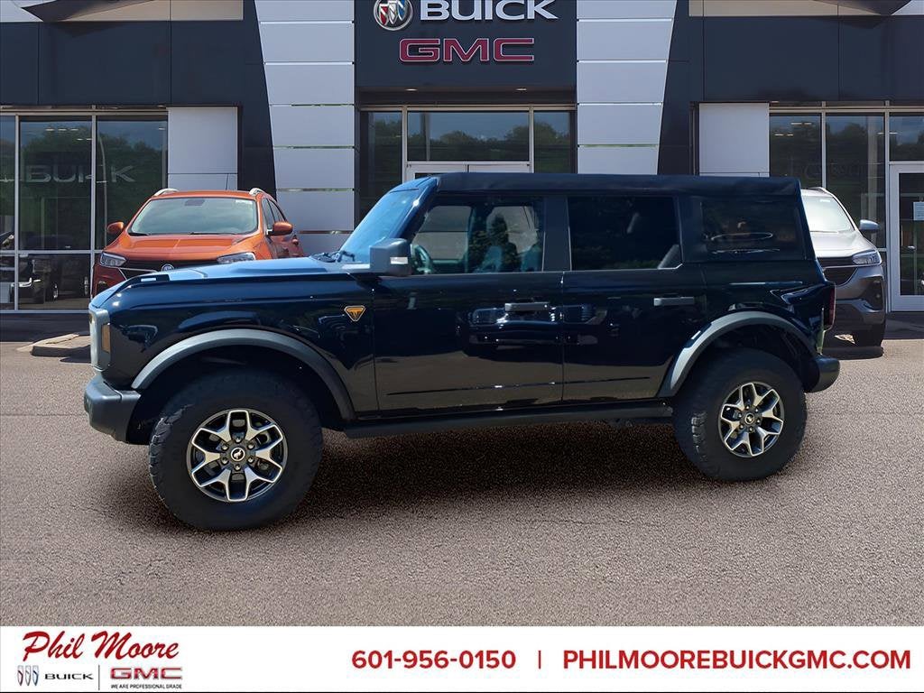 2022 Ford Bronco Base