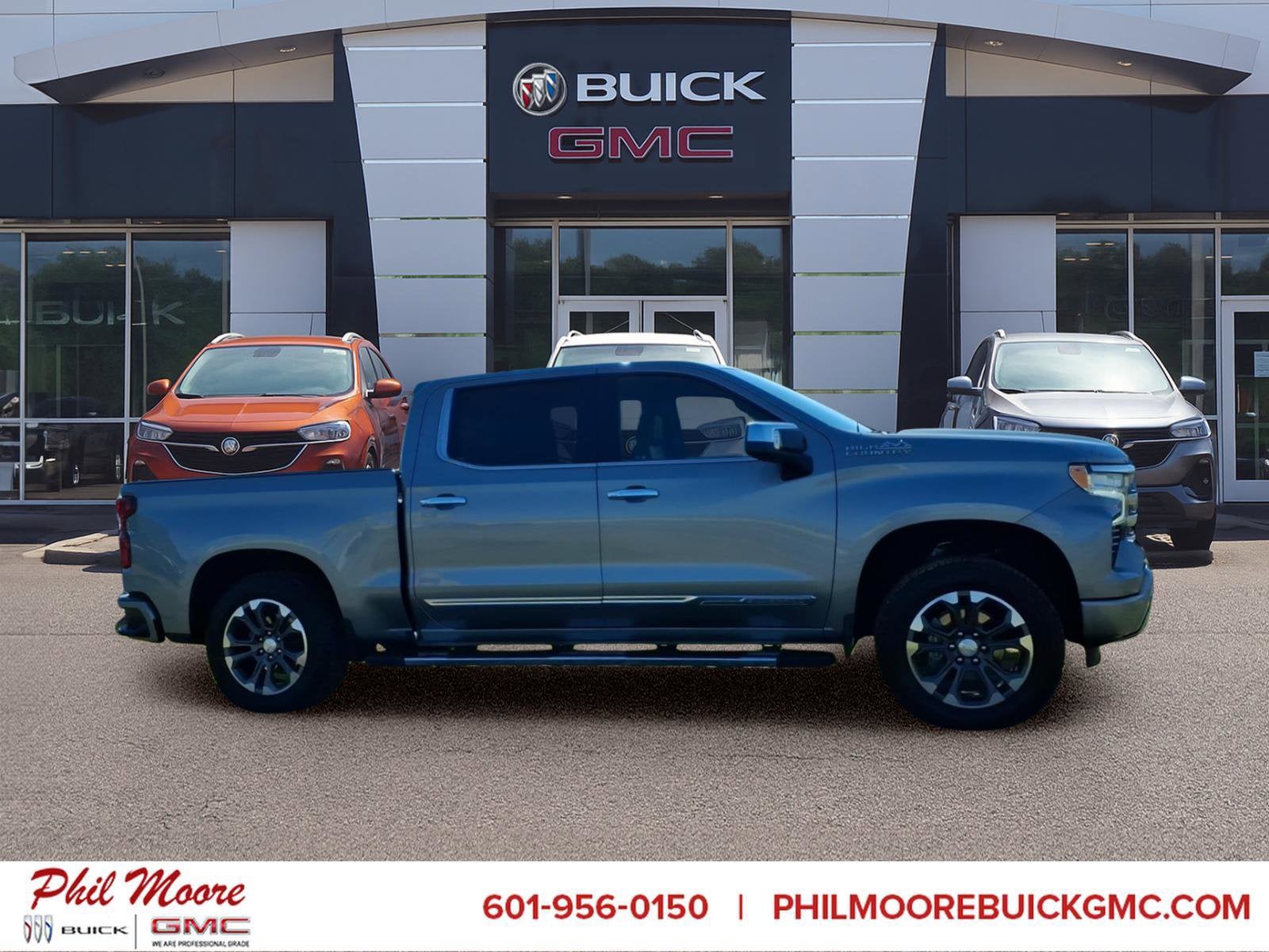 2023 Chevrolet Silverado 1500 High Country