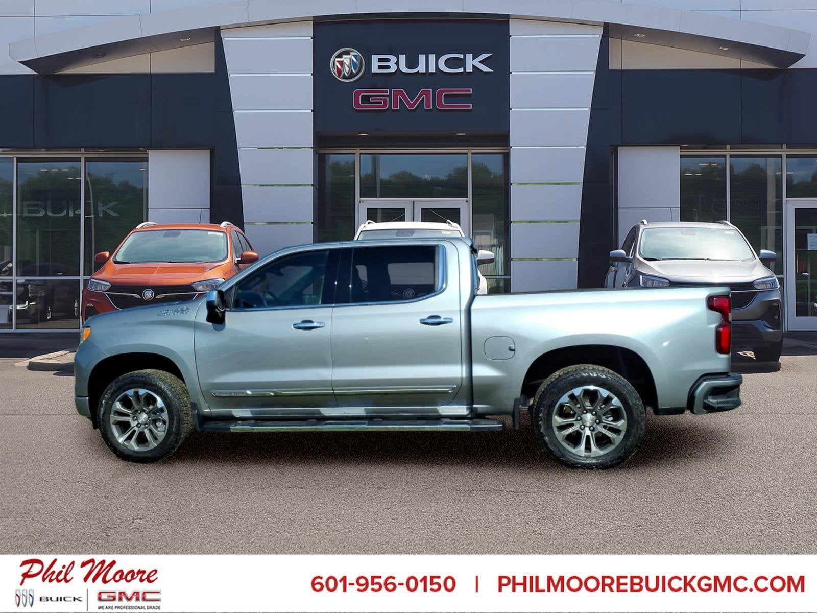 2023 Chevrolet Silverado 1500 High Country