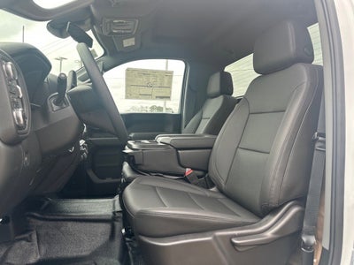 2025 GMC Sierra 3500 HD Chassis Cab Pro