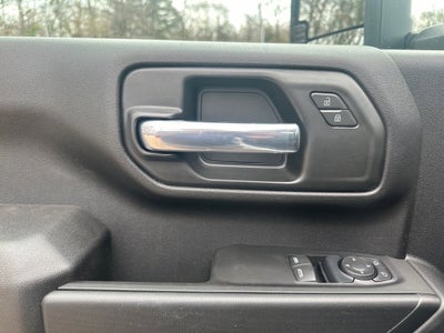 2025 GMC Sierra 3500 HD Chassis Cab Pro