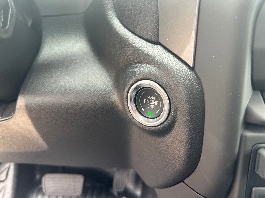 2025 GMC Sierra 3500 HD Chassis Cab Pro