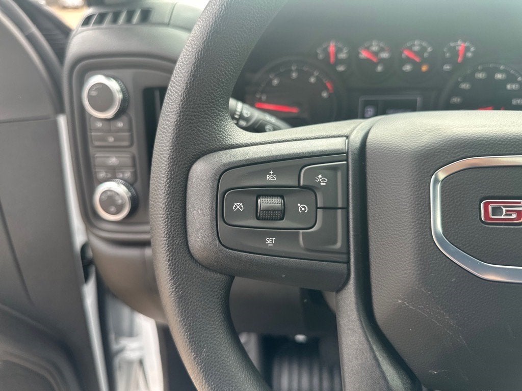 2025 GMC Sierra 3500 HD Chassis Cab Pro