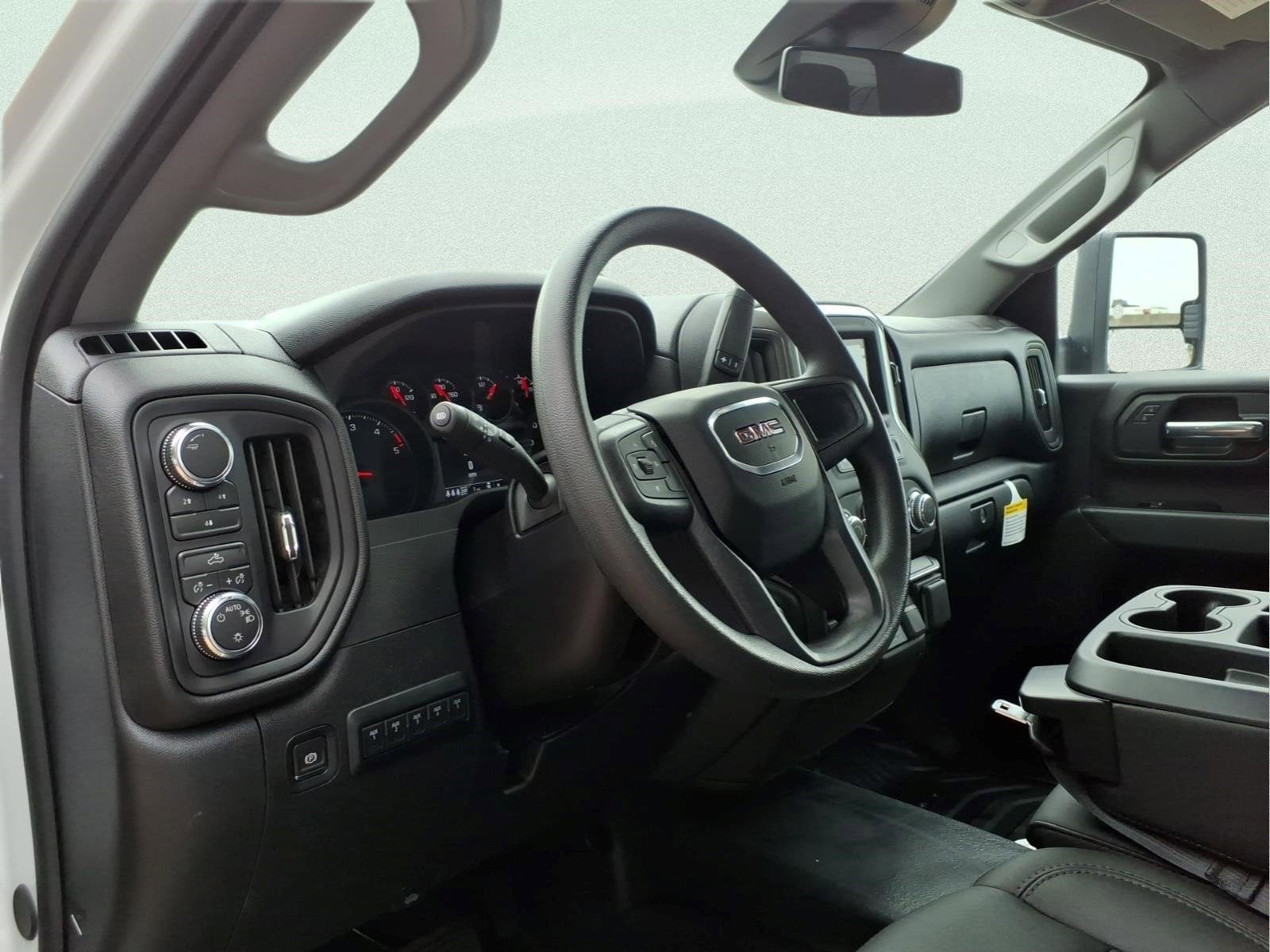 2026 GMC Sierra 3500 HD Chassis Cab Pro