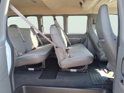 2025 GMC Savana Passenger LT