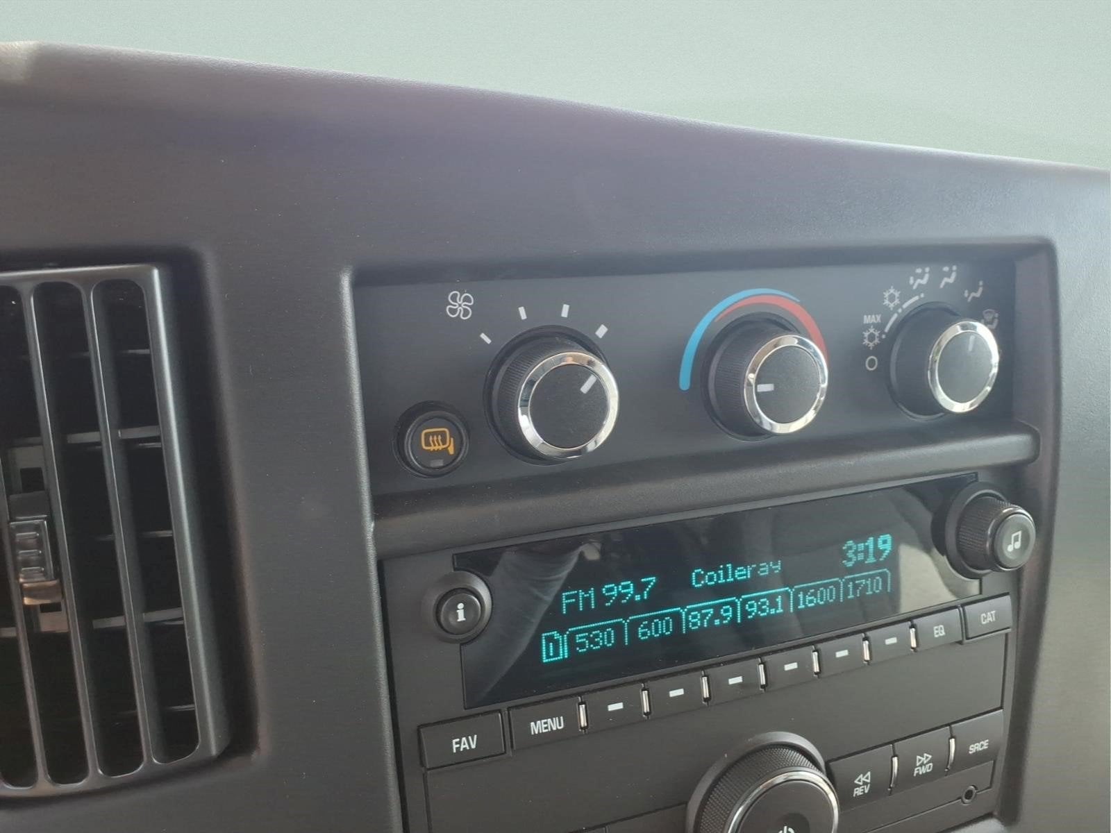 2026 GMC Savana Passenger LT