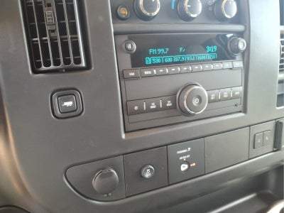2026 GMC Savana Passenger LT