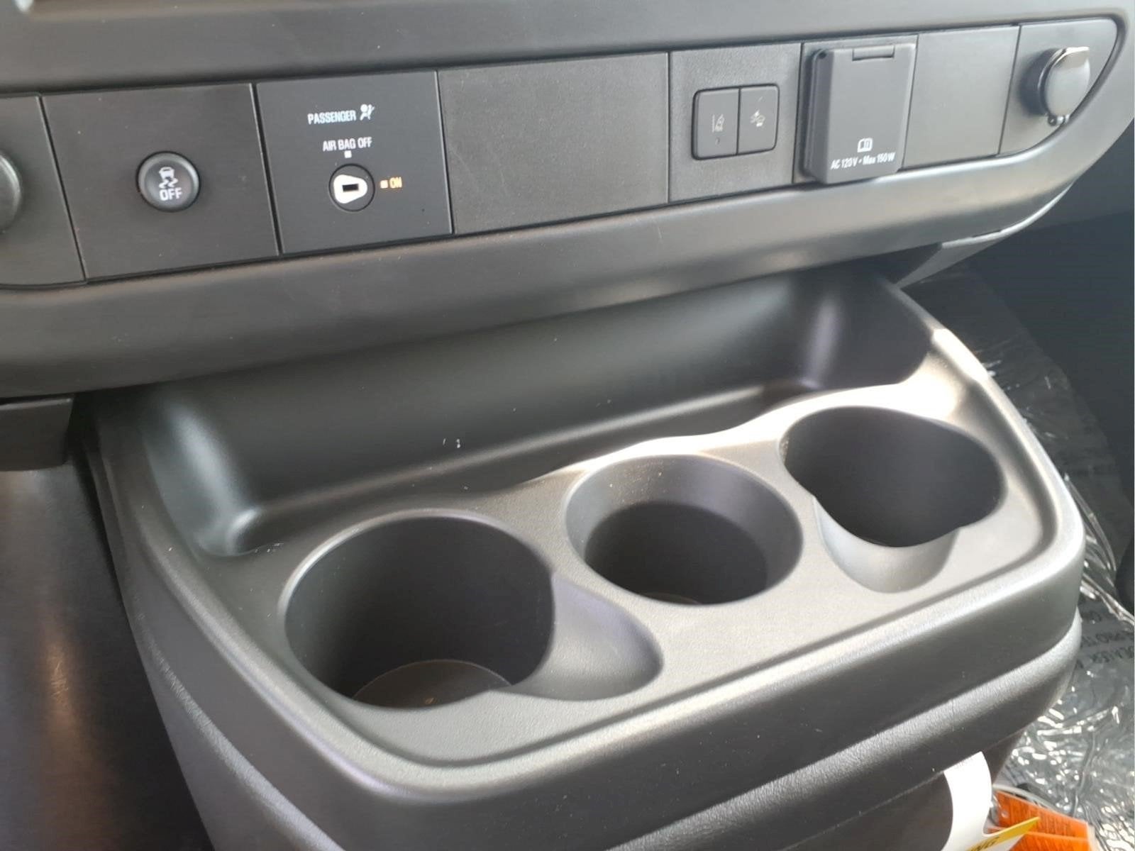 2026 GMC Savana Passenger LT