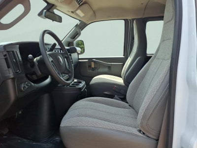 2026 GMC Savana Passenger LT