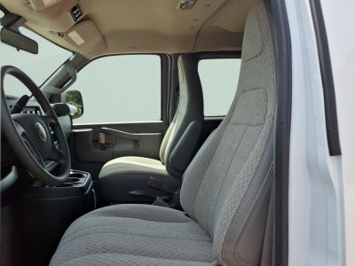 2026 GMC Savana Passenger LT