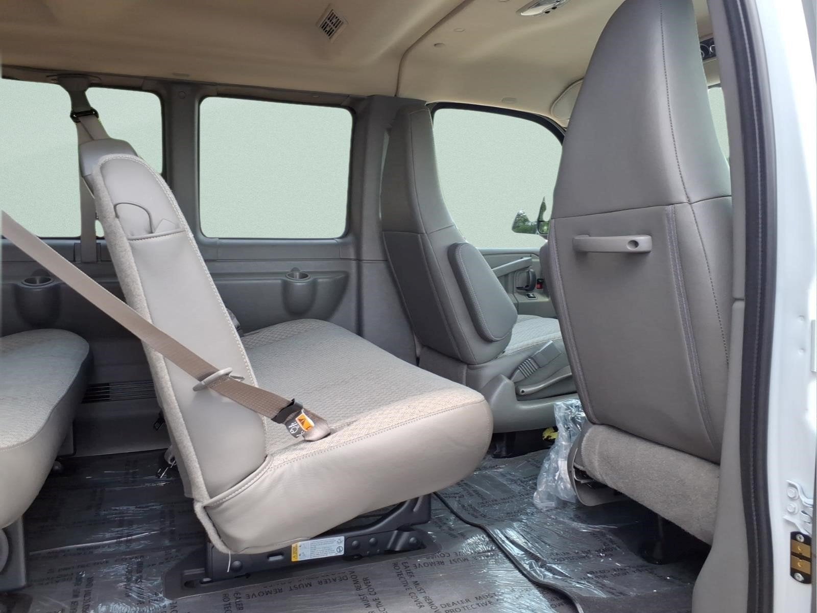 2026 GMC Savana Passenger LT