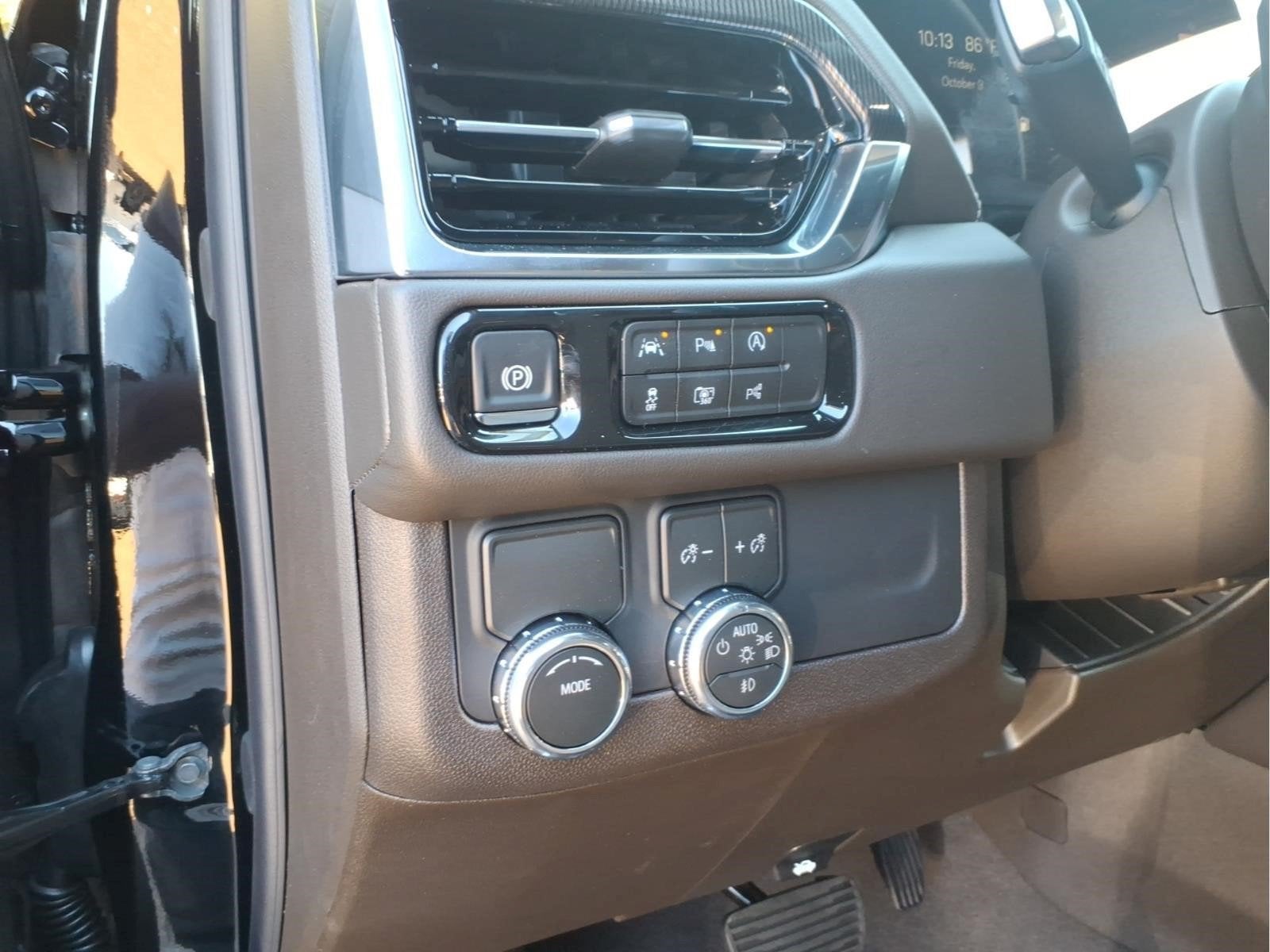 2027 GMC Yukon Elevation