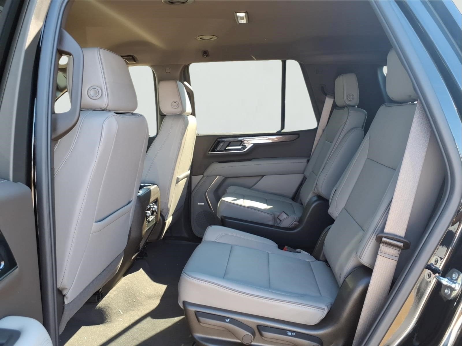 2027 GMC Yukon Elevation