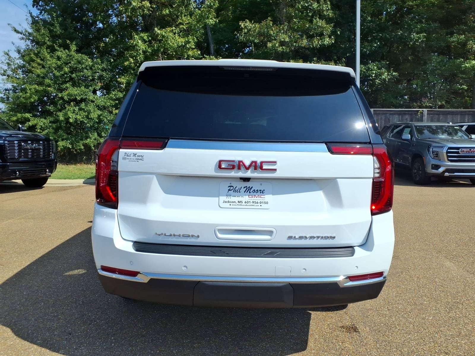 2026 GMC Yukon Elevation