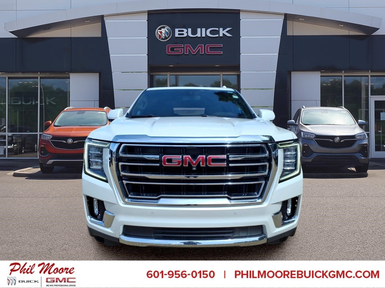2022 GMC Yukon SLT