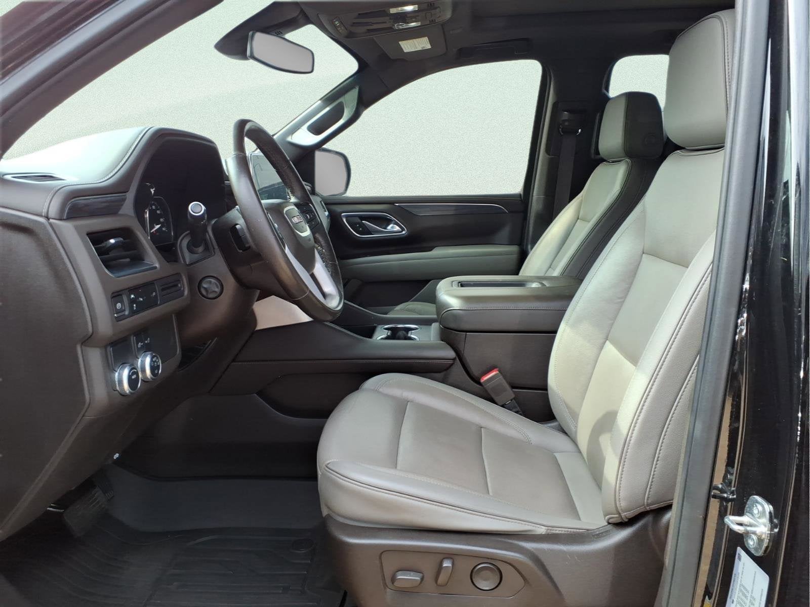 2021 GMC Yukon XL SLT