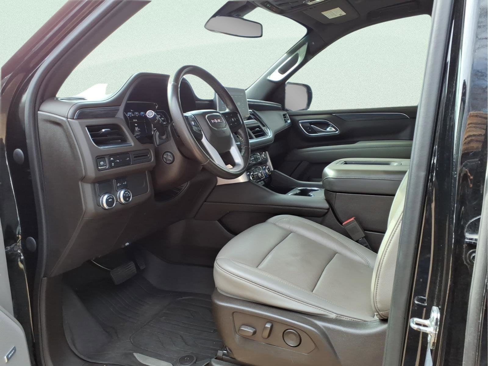 2021 GMC Yukon XL SLT