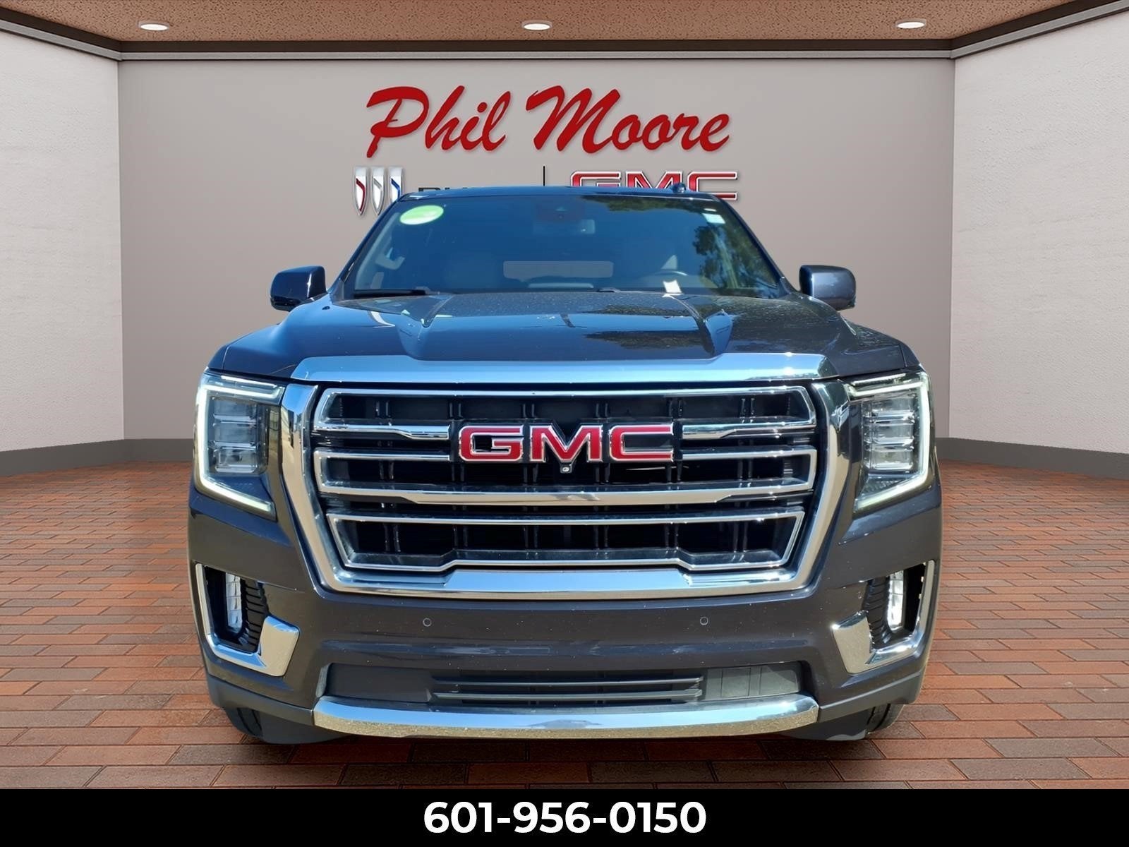2023 GMC Yukon XL SLT