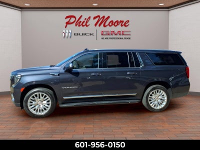 2023 GMC Yukon XL SLT