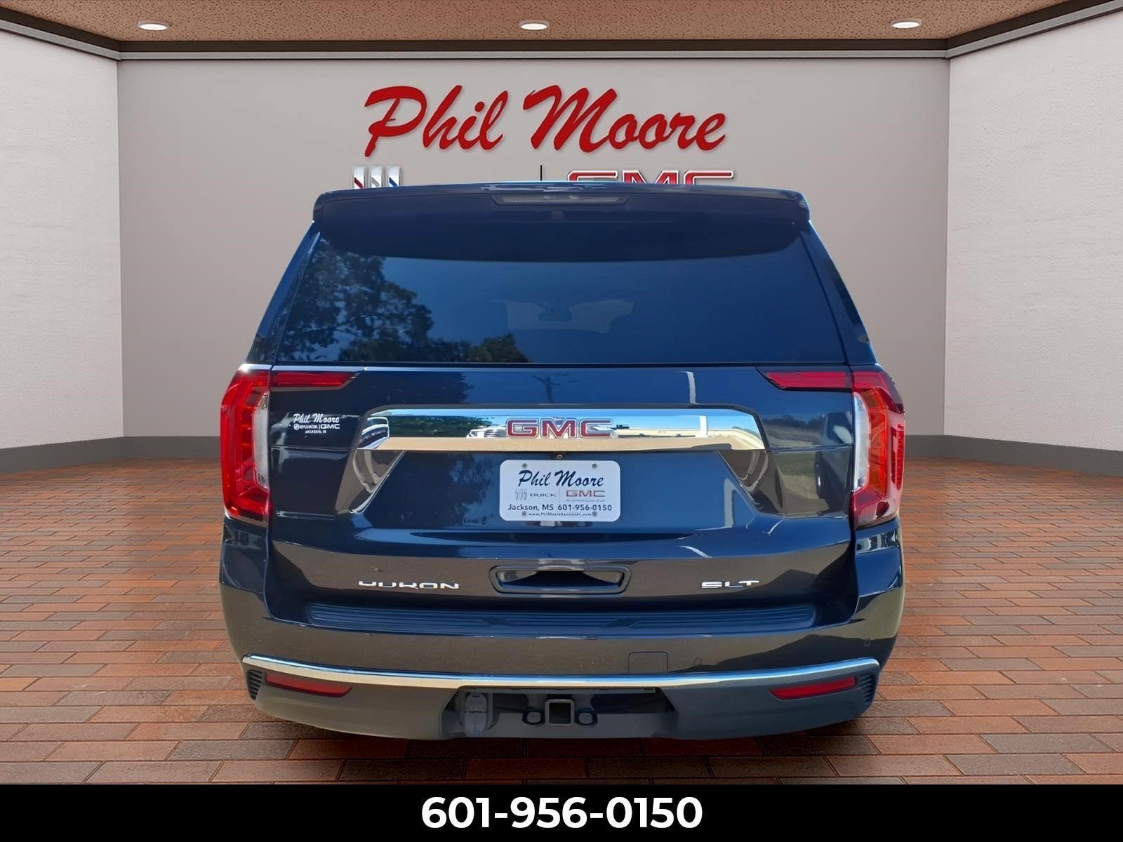 2023 GMC Yukon XL SLT