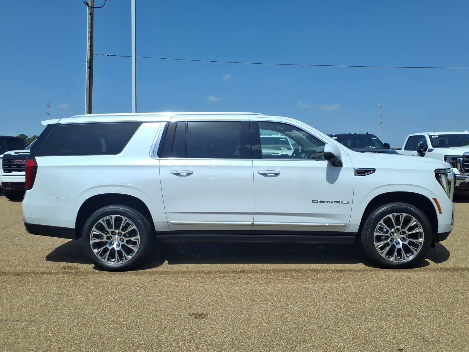 2026 GMC Yukon XL Denali