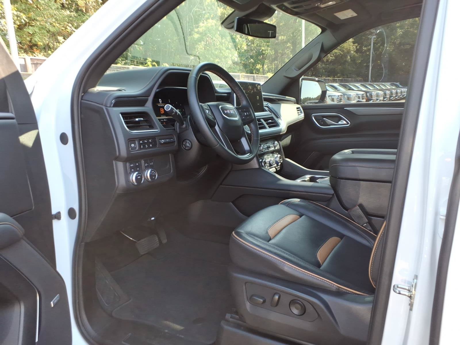 2024 GMC Yukon AT4