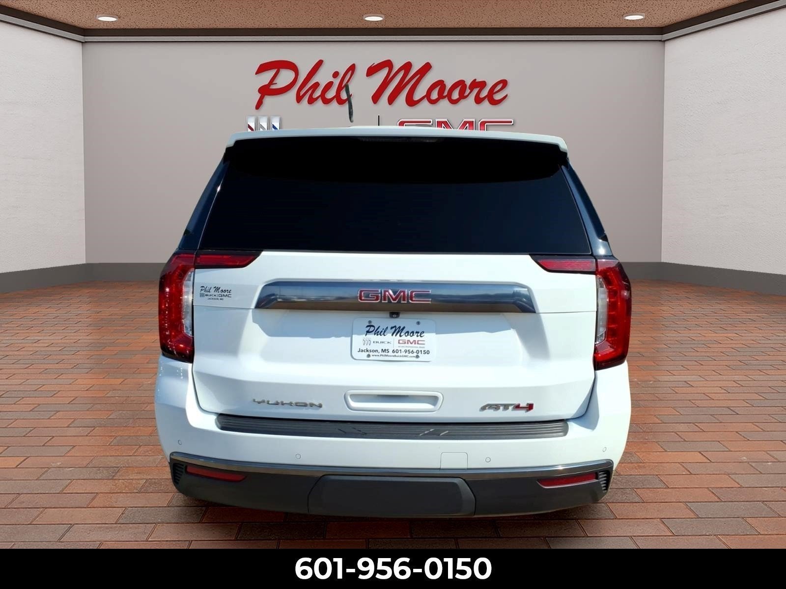 2024 GMC Yukon AT4