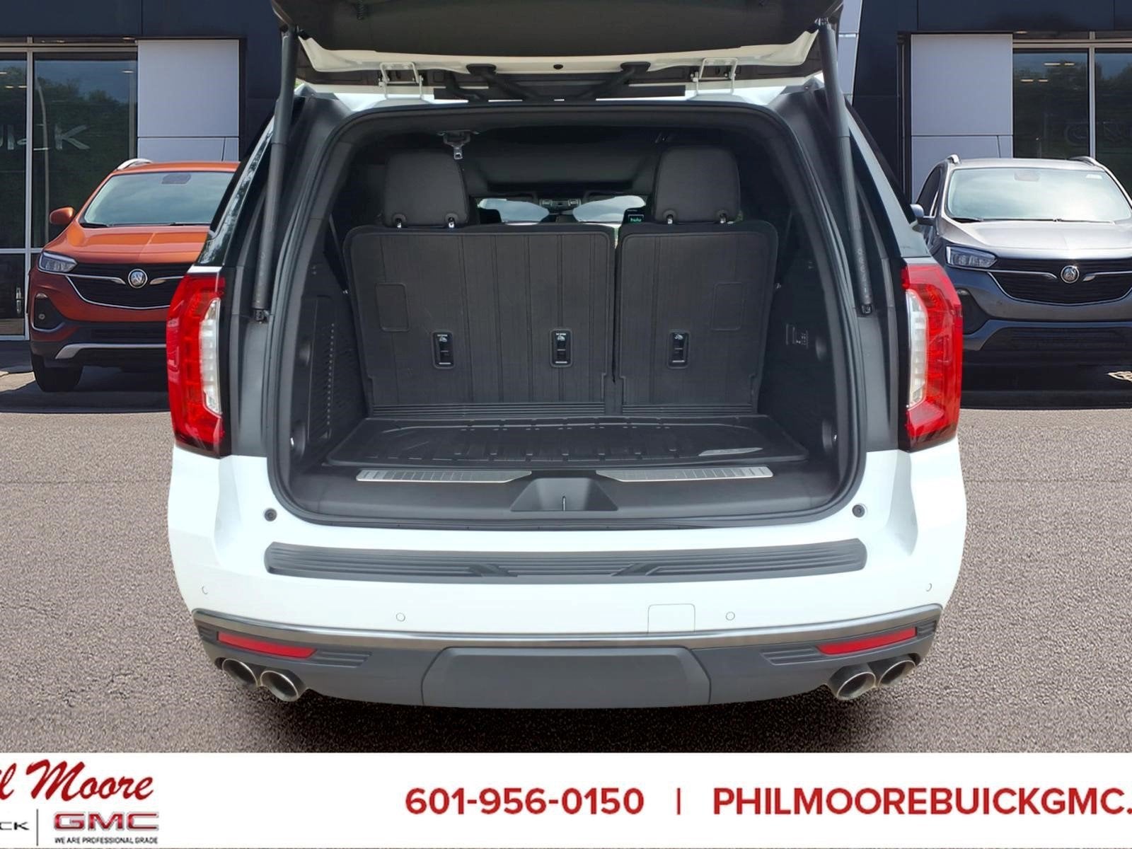 2024 GMC Yukon AT4