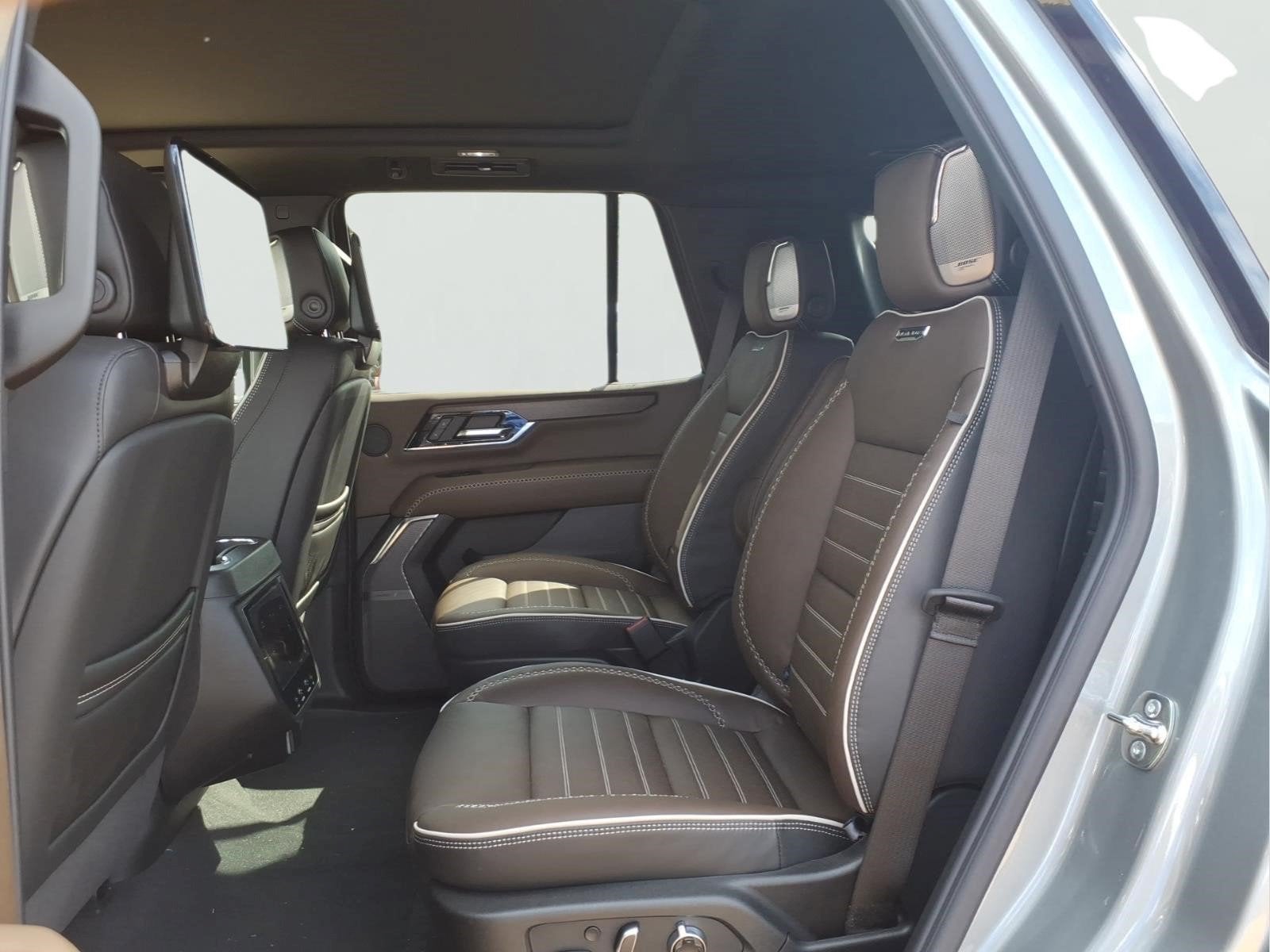 2027 GMC Yukon Denali Ultimate