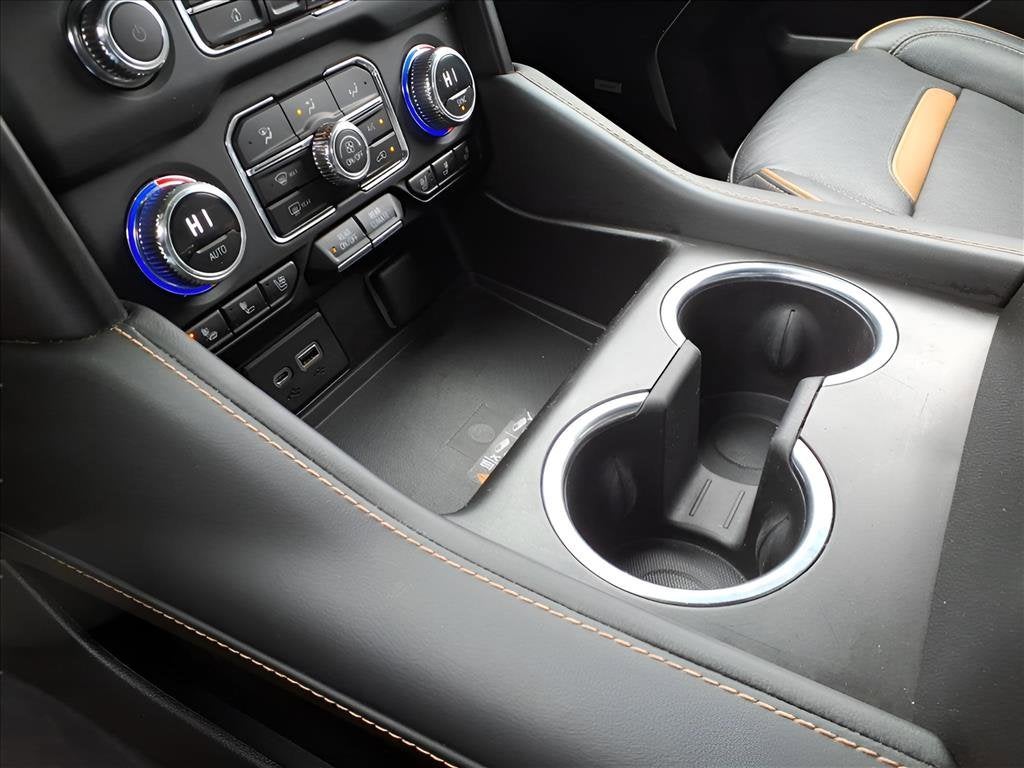 2023 GMC Yukon XL AT4