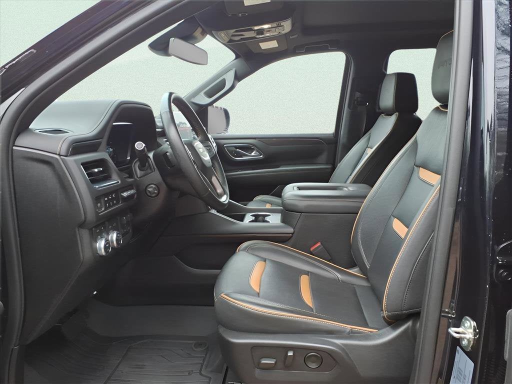 2023 GMC Yukon XL AT4