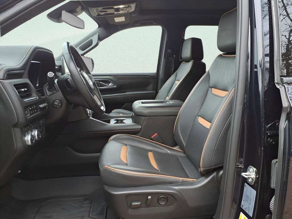 2023 GMC Yukon XL AT4