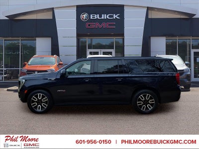 2023 GMC Yukon XL AT4