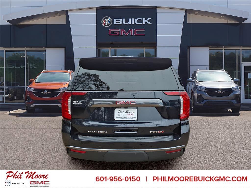 2023 GMC Yukon XL AT4