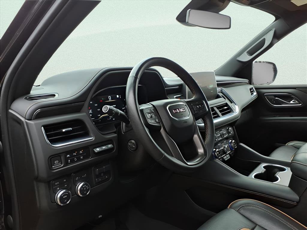 2023 GMC Yukon XL AT4