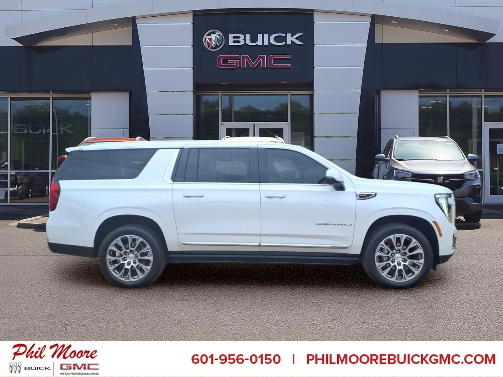 2025 GMC Yukon XL Denali