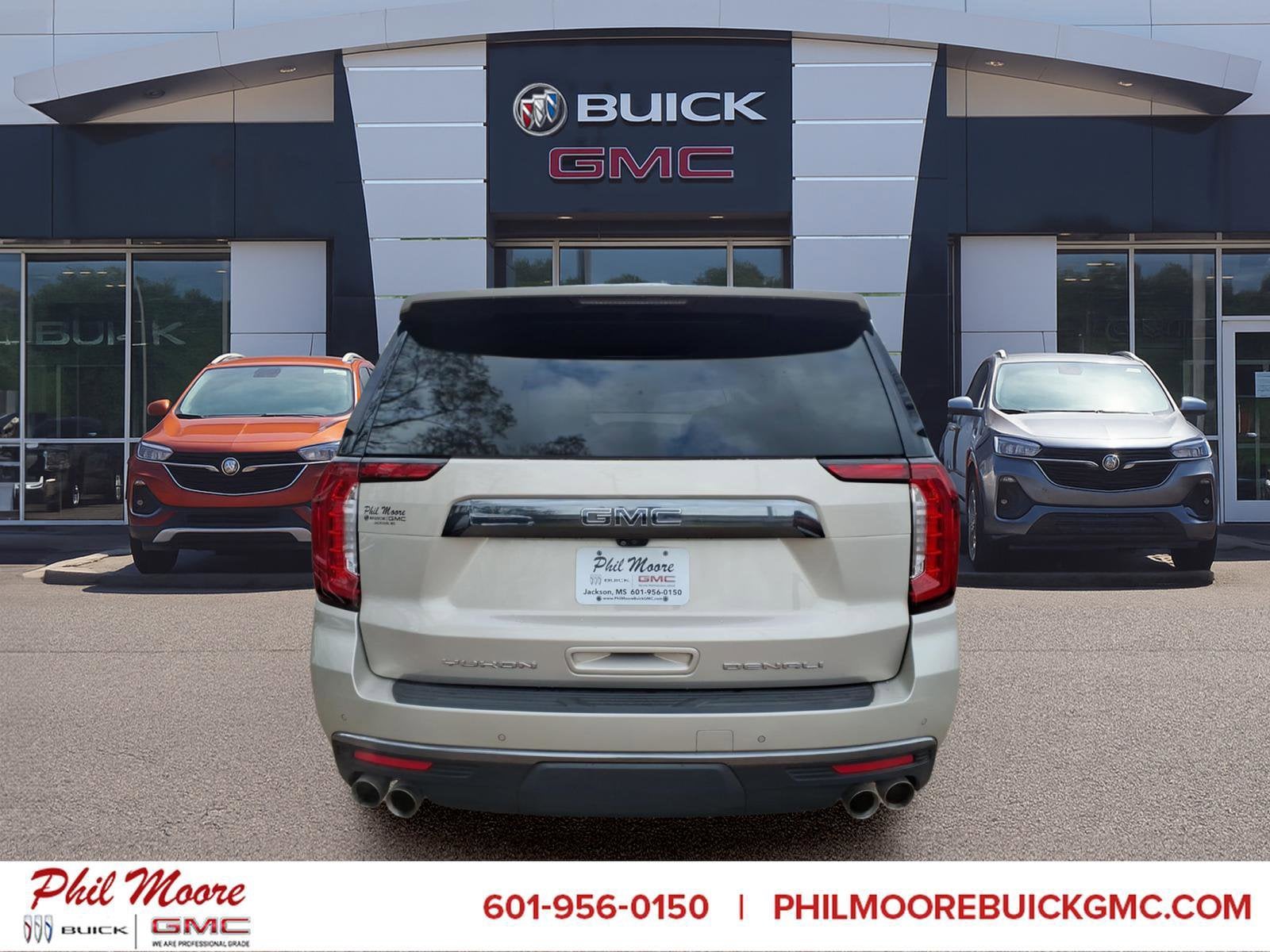 2023 GMC Yukon XL Denali Ultimate