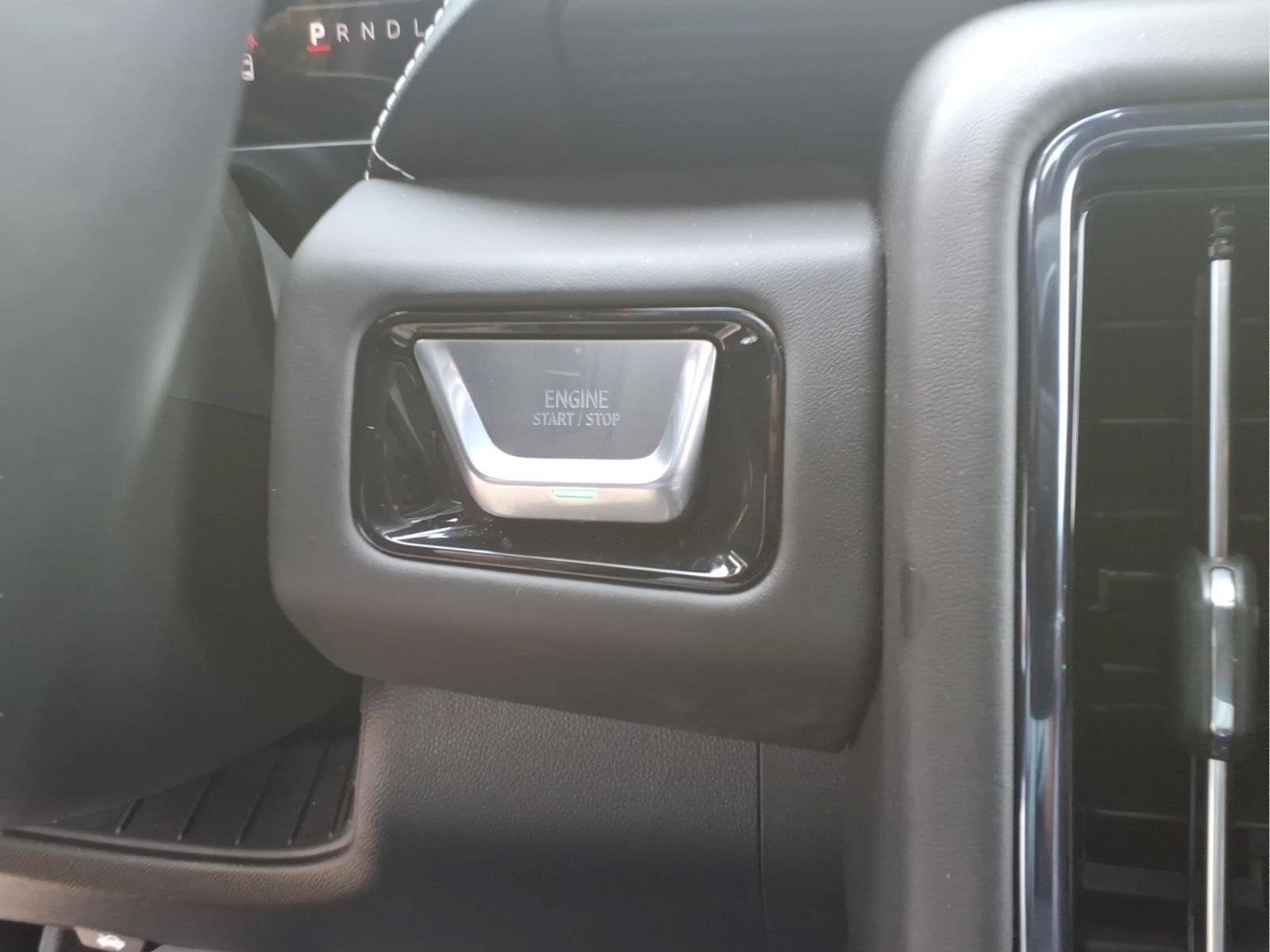 2025 GMC Yukon AT4 Ultimate