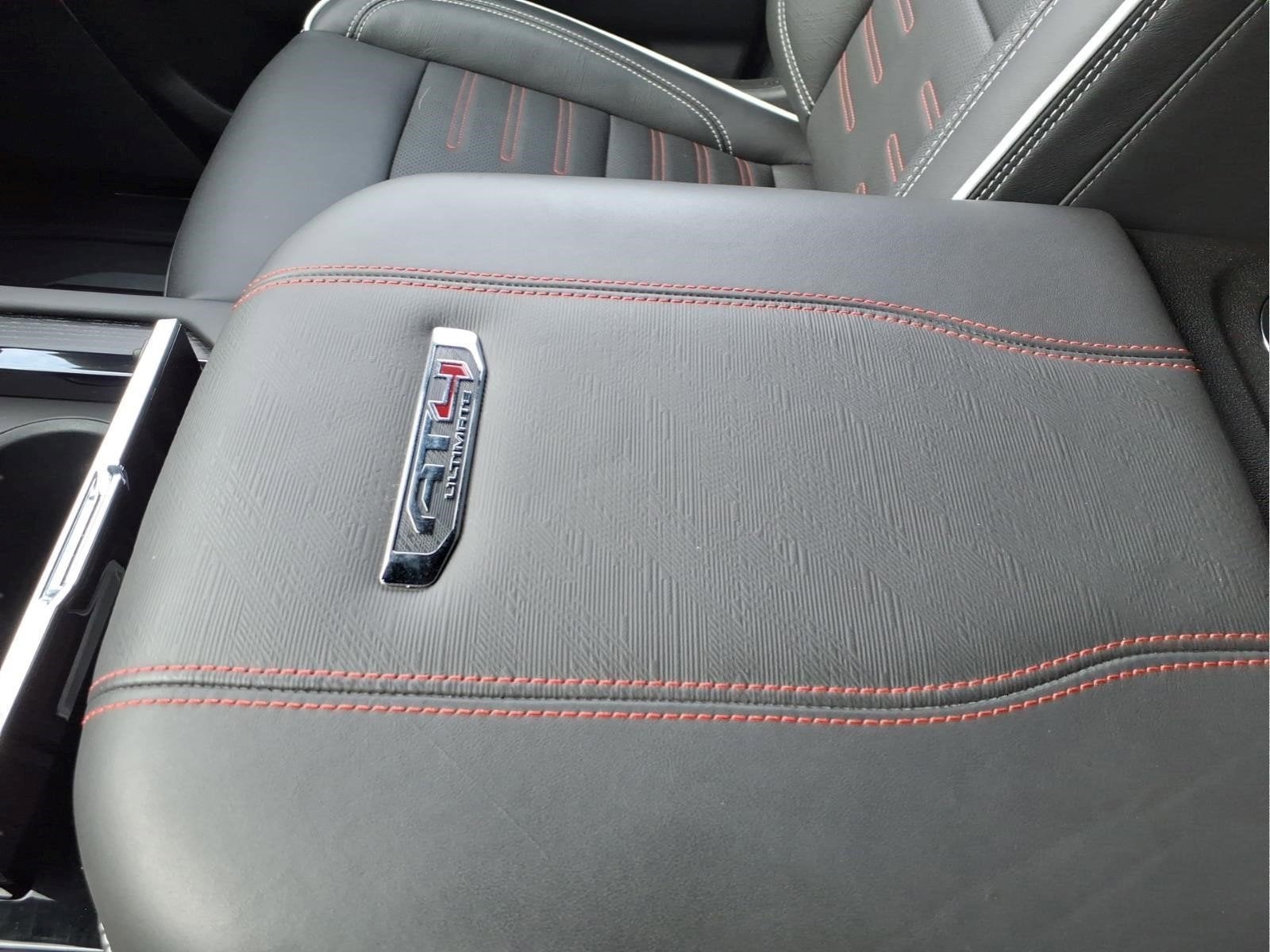 2025 GMC Yukon AT4 Ultimate
