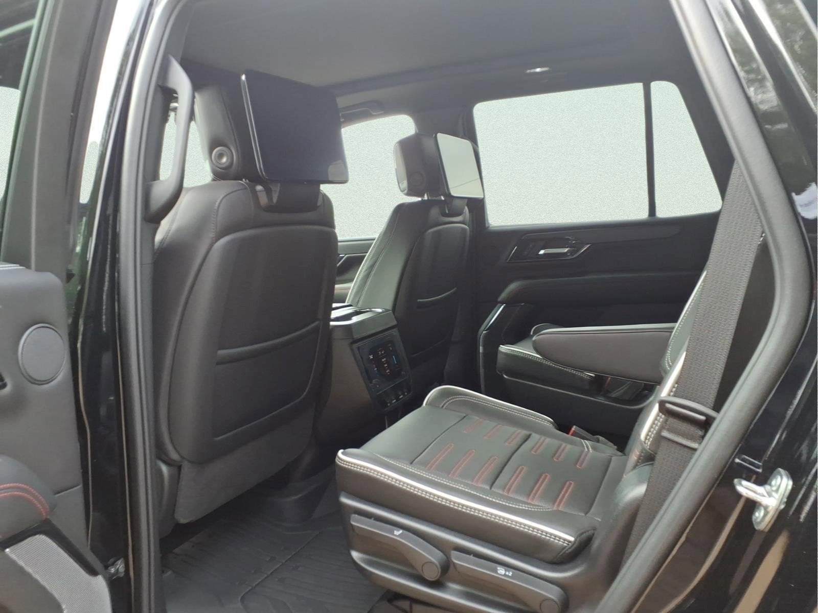 2025 GMC Yukon AT4 Ultimate