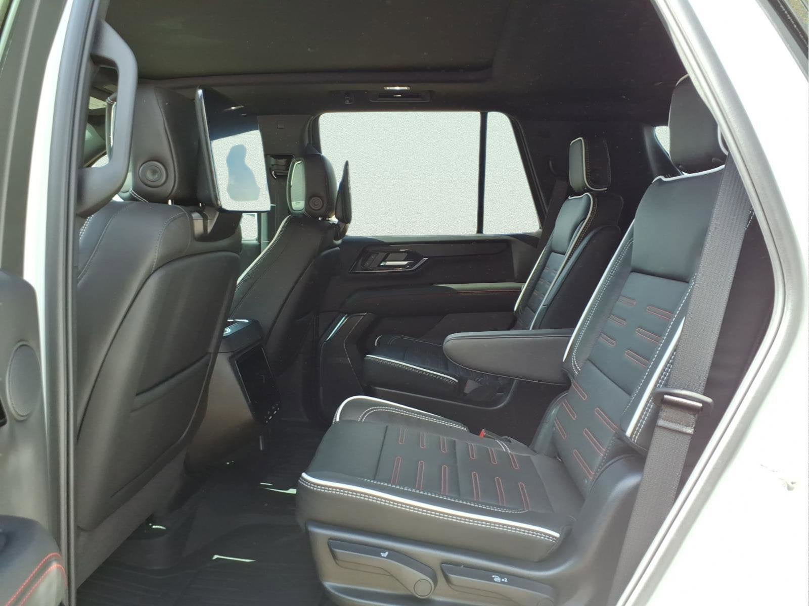 2025 GMC Yukon AT4 Ultimate