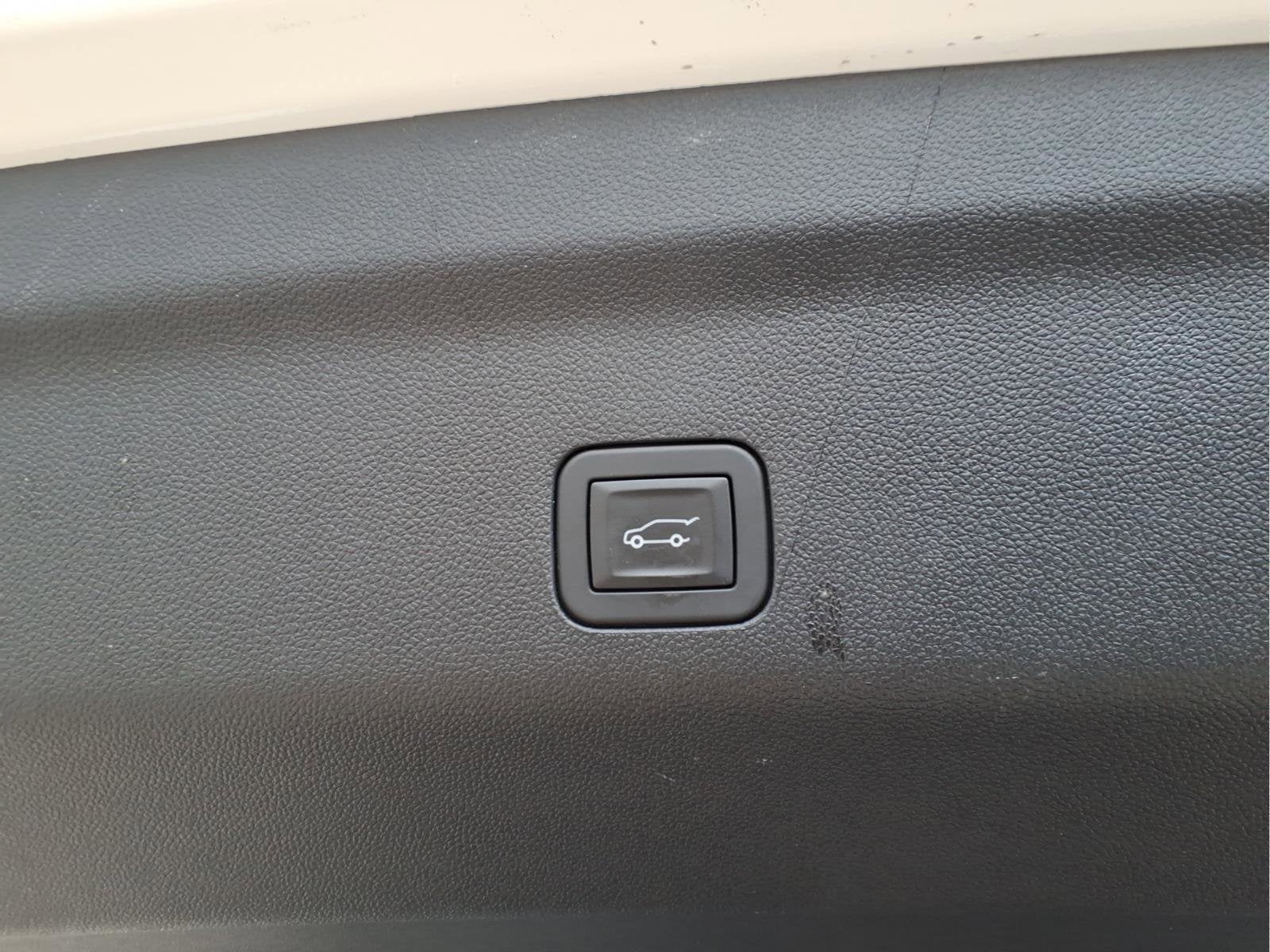 2025 GMC Yukon AT4 Ultimate