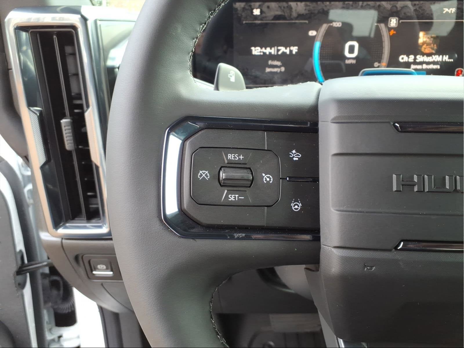 2026 GMC HUMMER EV SUV 2X