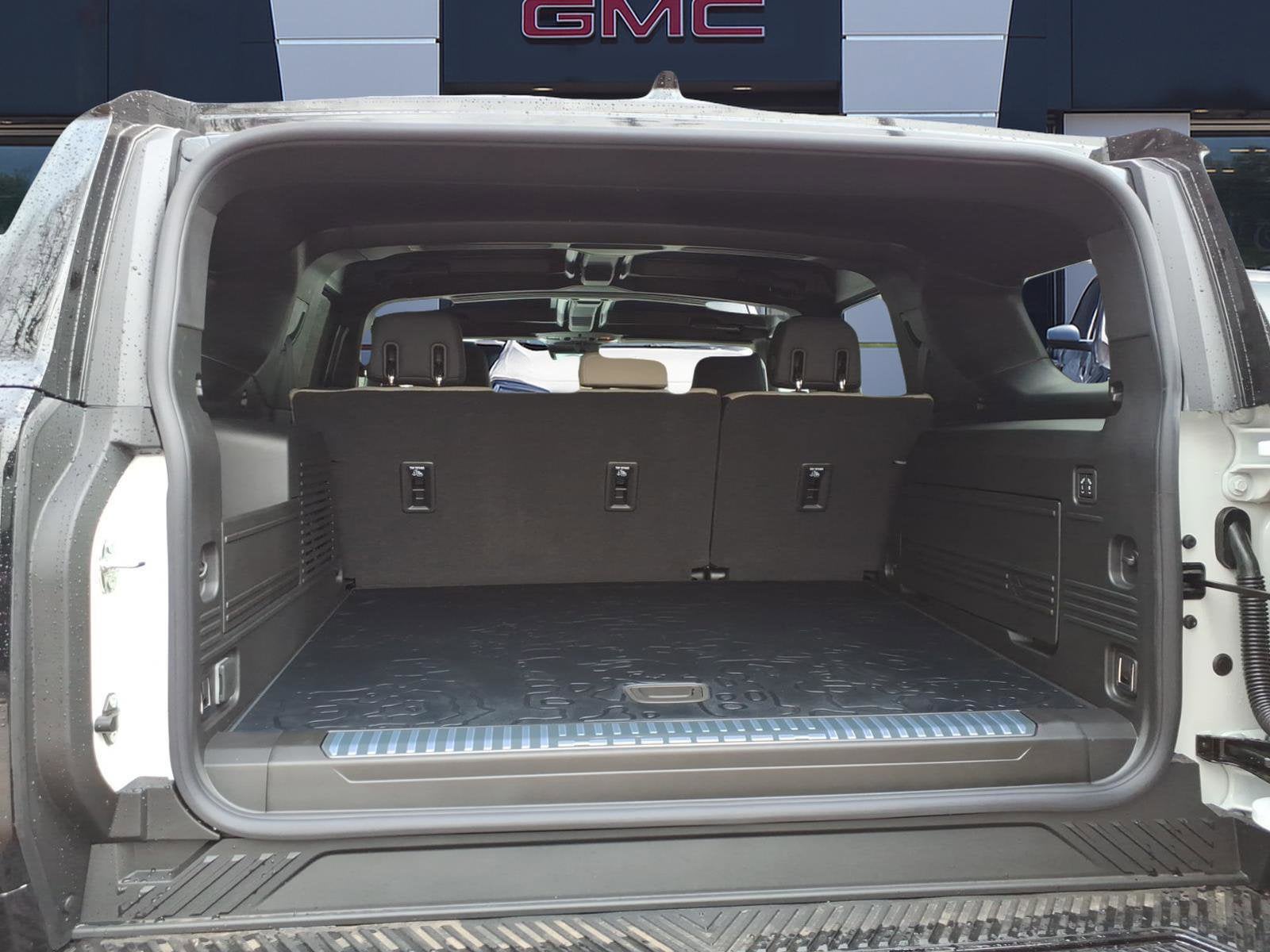 2026 GMC HUMMER EV SUV 2X