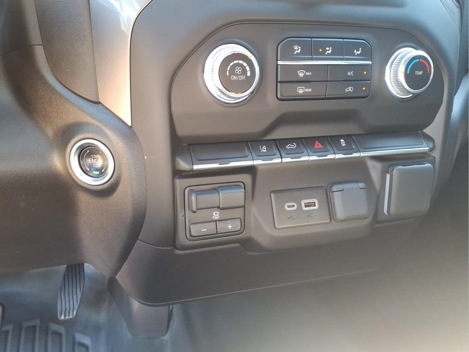 2025 GMC Sierra 2500 HD Pro