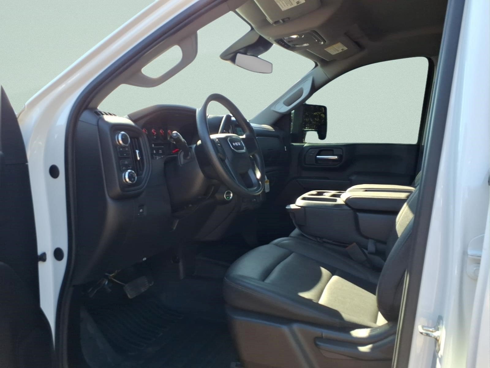 2025 GMC Sierra 2500 HD Pro