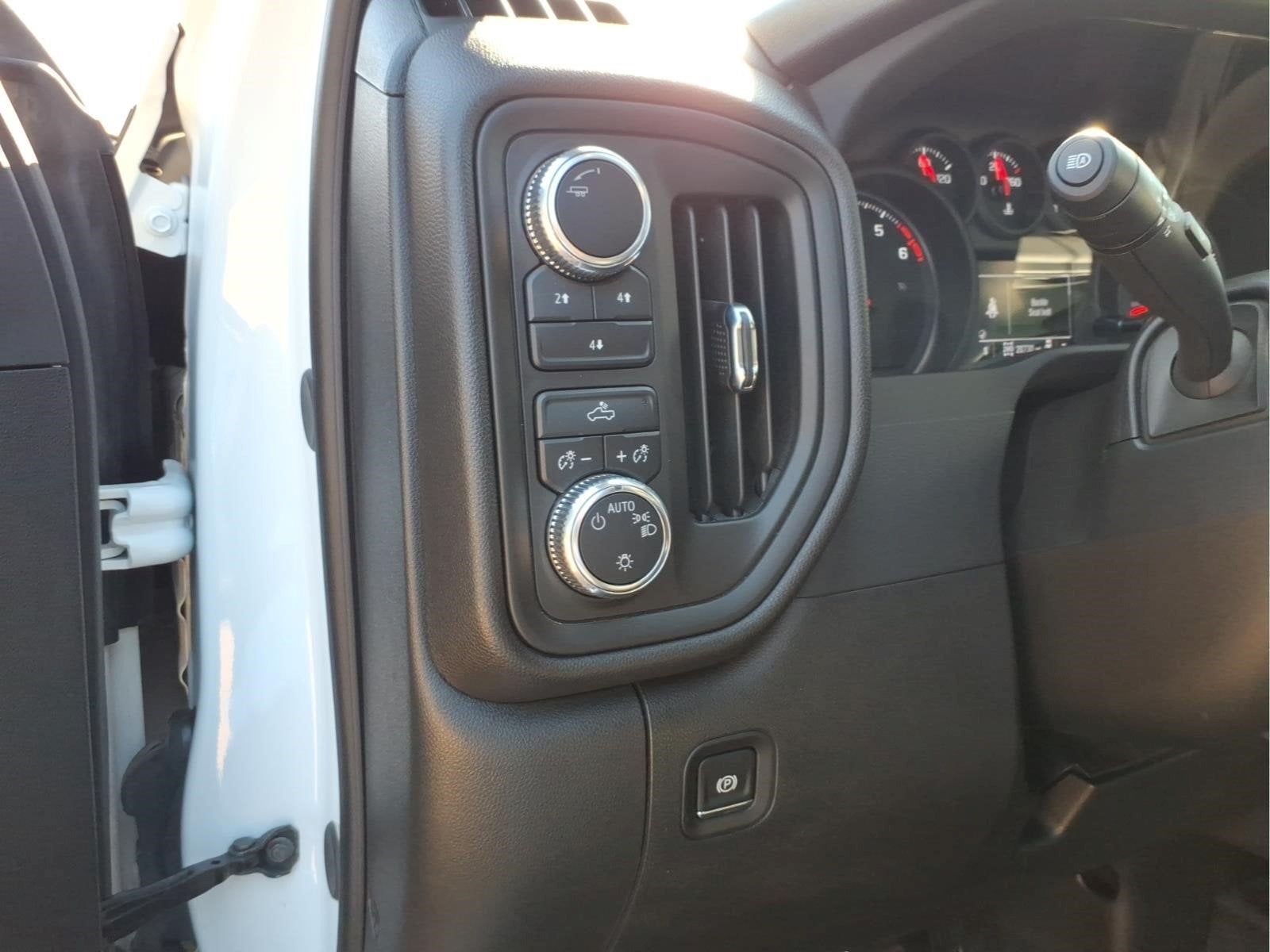 2025 GMC Sierra 2500 HD Pro