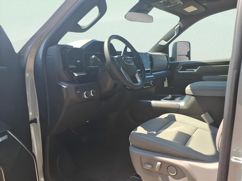 2025 GMC Sierra 2500 HD SLT